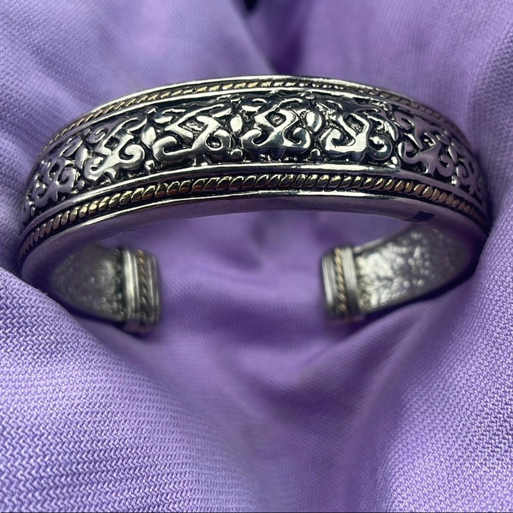 Women’s Silver Jewelry Bracelet with Polished Finish